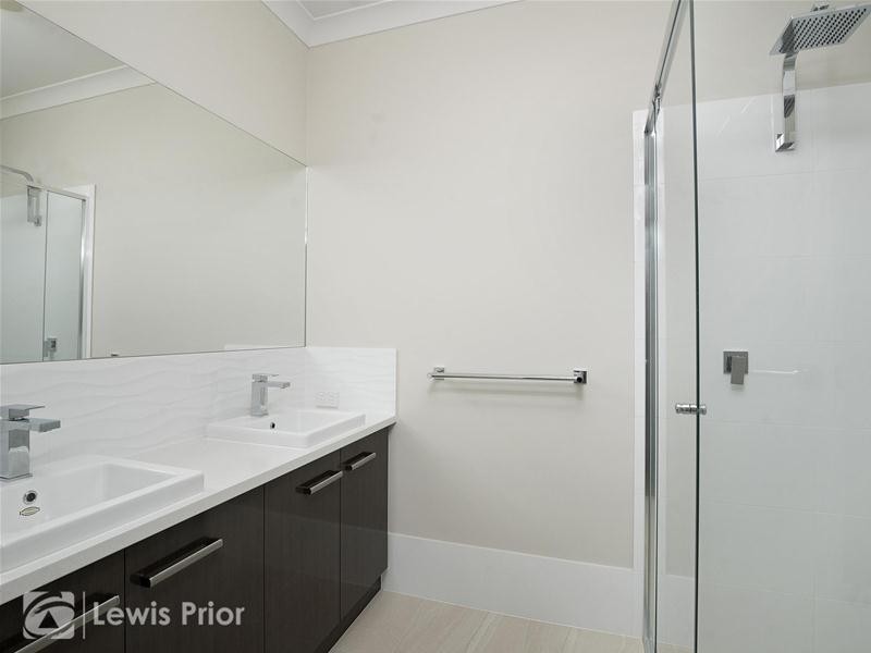 7a & 7b Wildwood Road, Happy Valley SA 5159