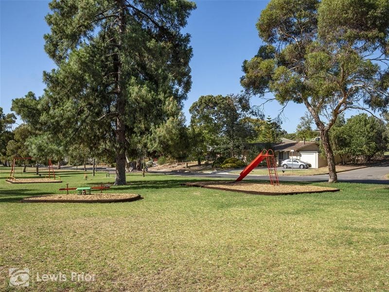 7a & 7b Wildwood Road, Happy Valley SA 5159
