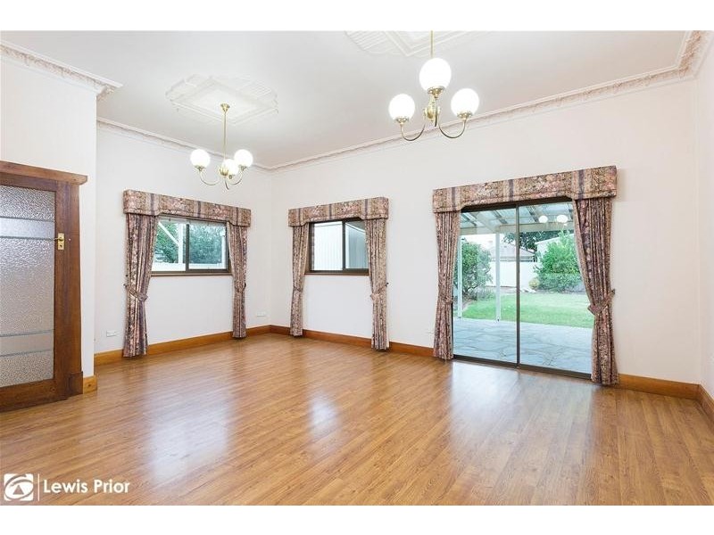 18 Kalyan Road, Glandore SA 5037