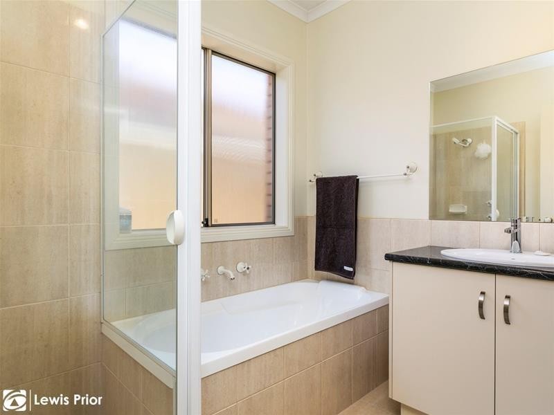 11 Felix Street, Dover Gardens SA 5048