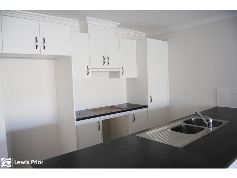 2A Carbnet Place, Seacombe Gardens SA 5047