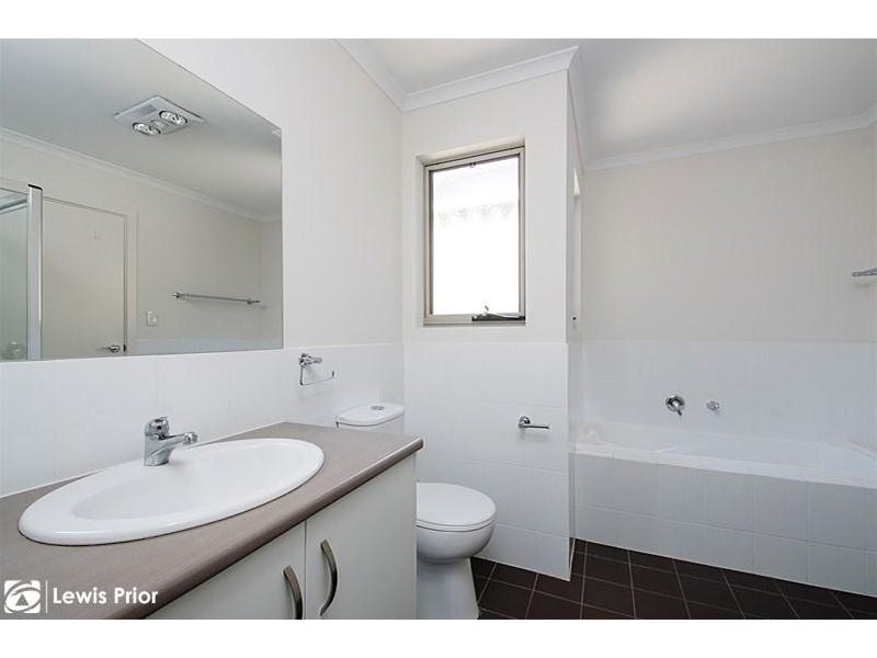 2B Carbnet Place, Seacombe Gardens SA 5047