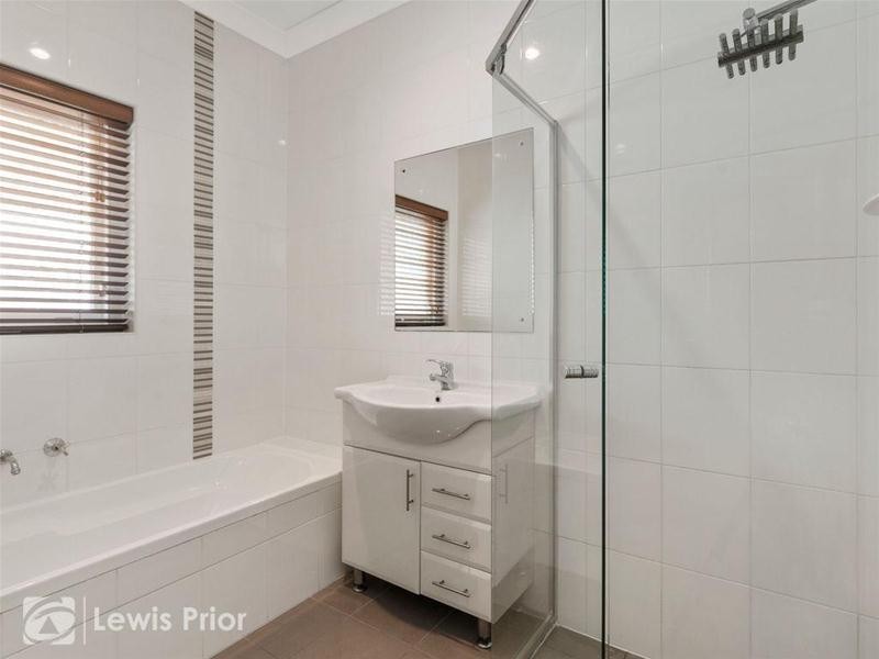 9 Lynne Court, Marion SA 5043