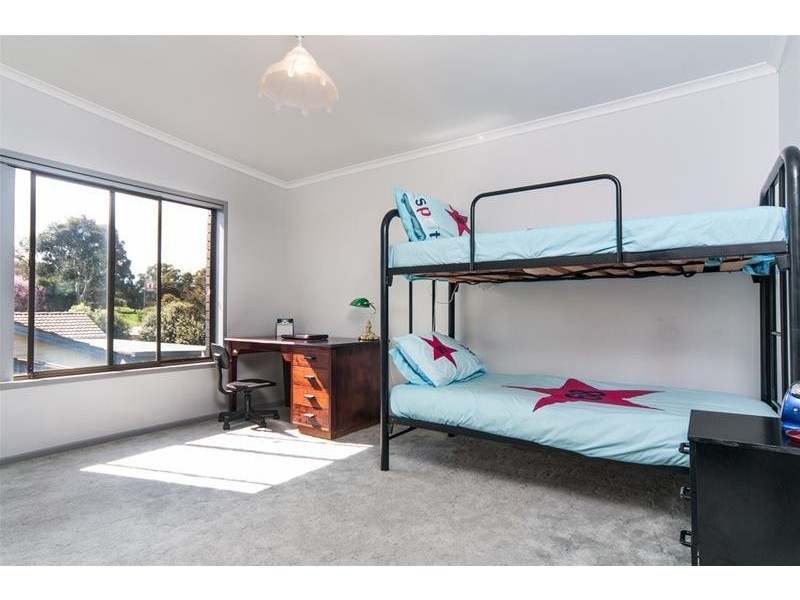 9 Abiona Street, Flagstaff Hill SA 5159