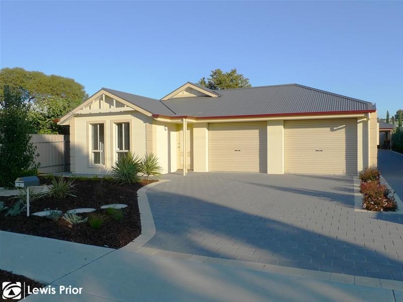 4 Travers Street, Sturt SA 5047