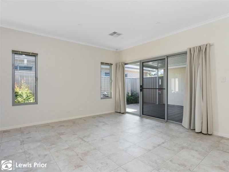 14 Sixth Avenue, Warradale SA 5046