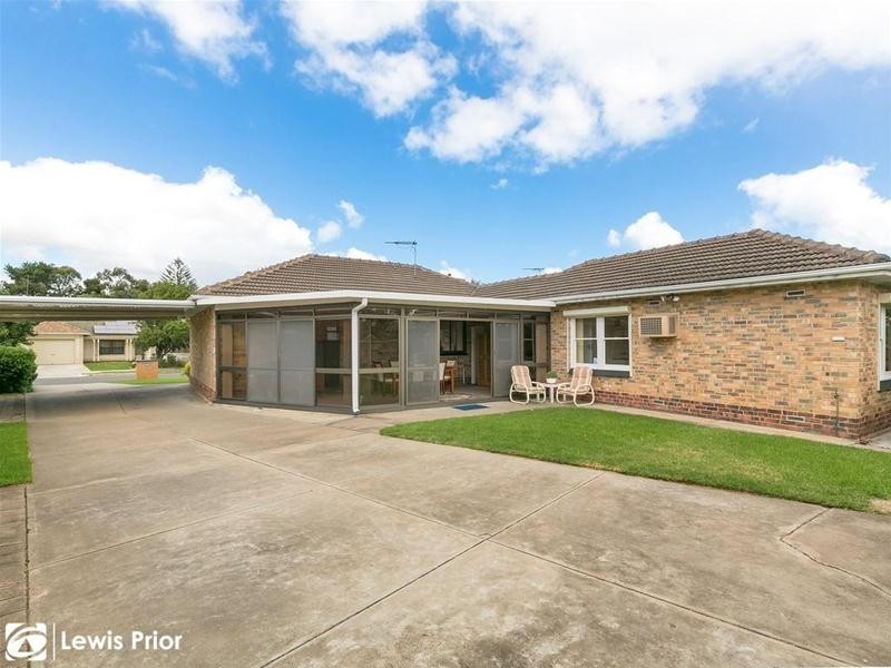 68 Halsey Road, Fulham SA 5024