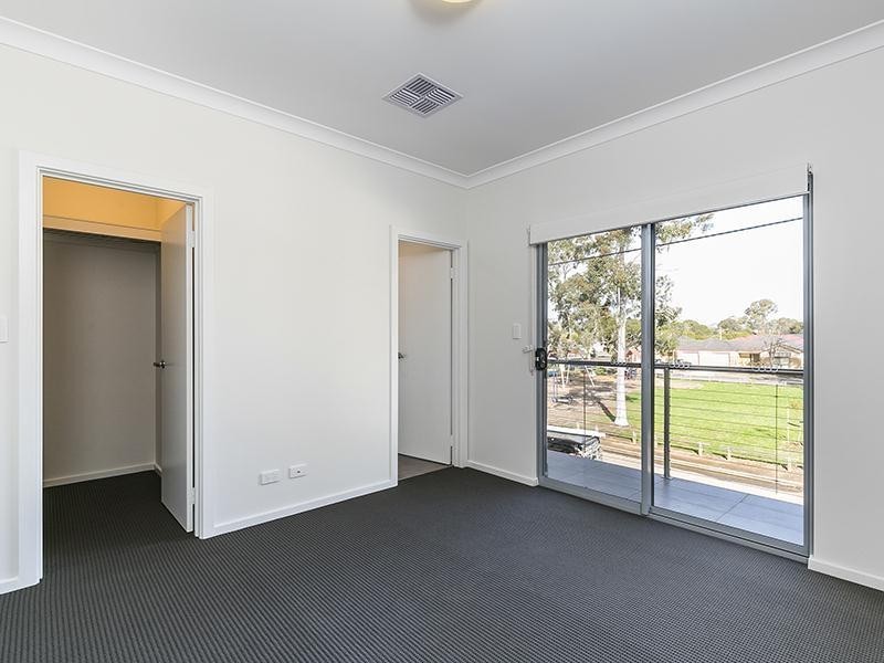 7 Sutherland Street, Park Holme SA 5043