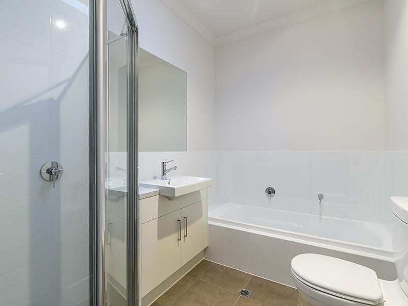 7 Sutherland Street, Park Holme SA 5043