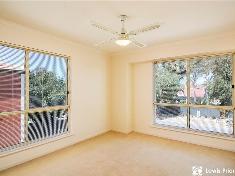 1/8 Barry Road, Oaklands Park SA 5046