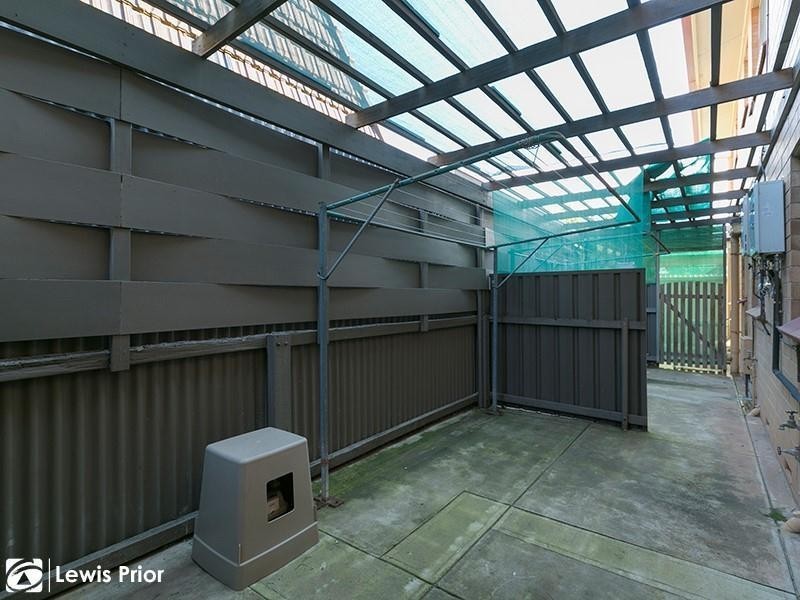 10/2 Evans Crescent, Oaklands Park SA 5046