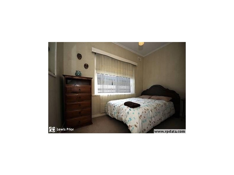 8 Lewis Street, Brighton SA 5048