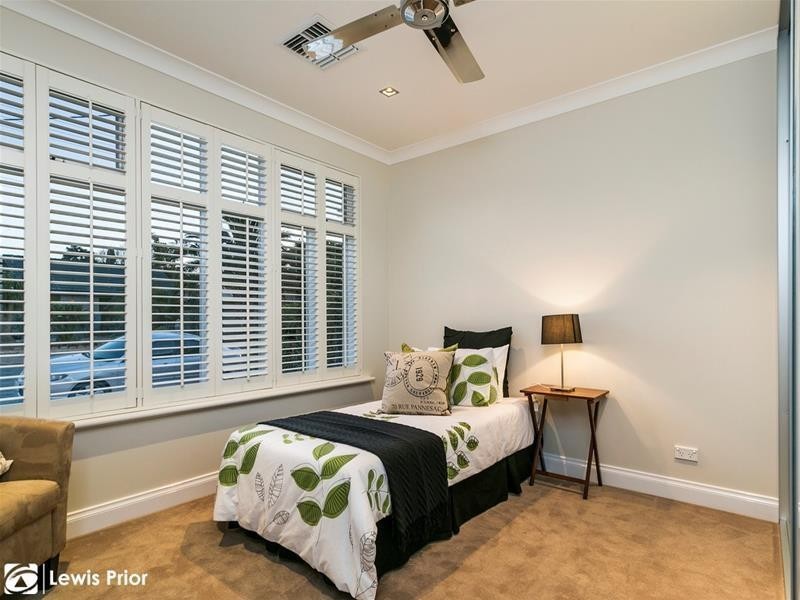 25 Koonga Avenue, Rostrevor SA 5073