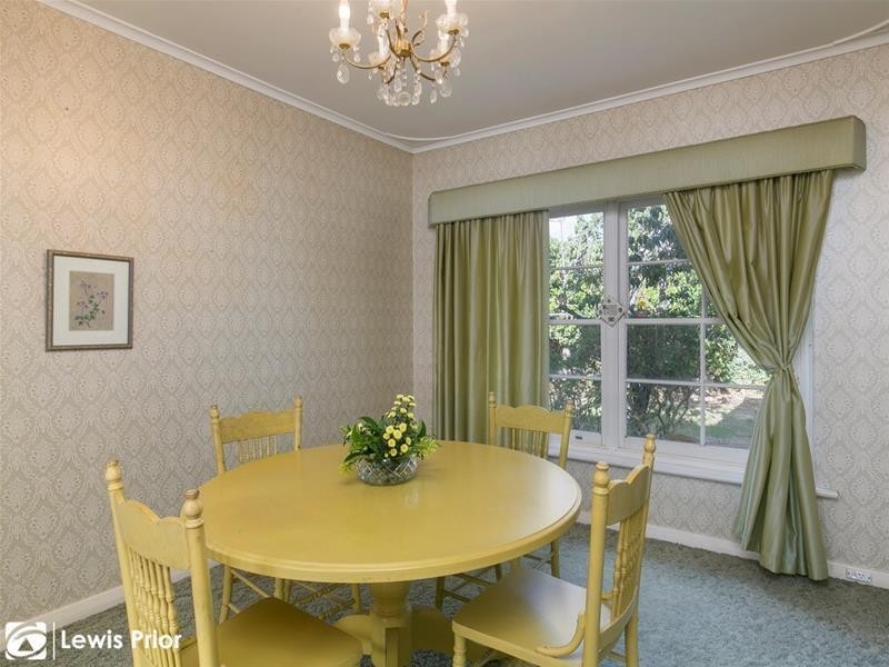 28 Windermere Avenue, Novar Gardens SA 5040