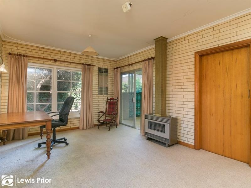 28 Windermere Avenue, Novar Gardens SA 5040