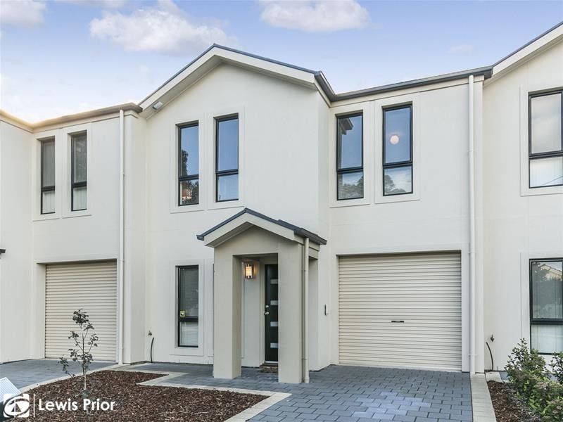 2A Raggatt Crescent, Mitchell Park SA 5043
