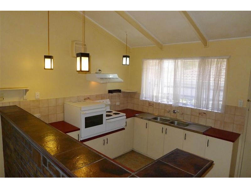 13 Jenner Street, Morphett Vale SA 5162