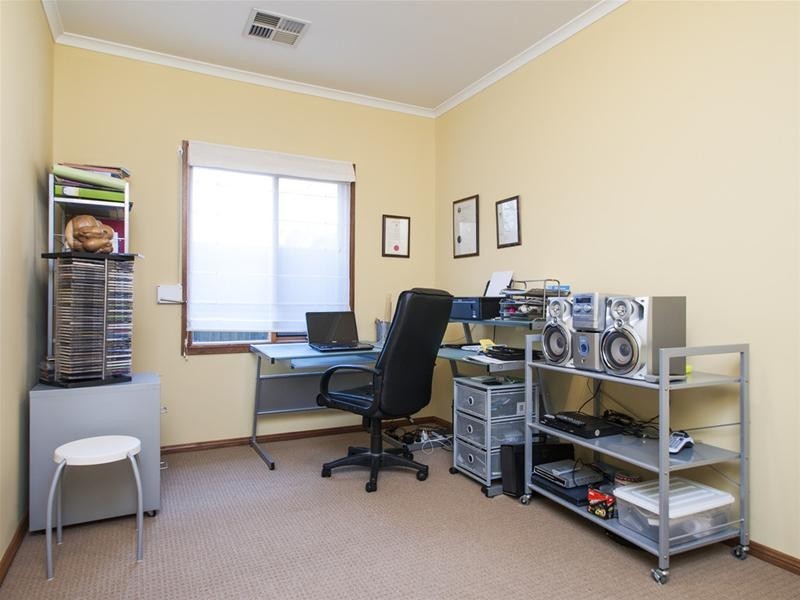 74 Stopford Road, Hove SA 5048