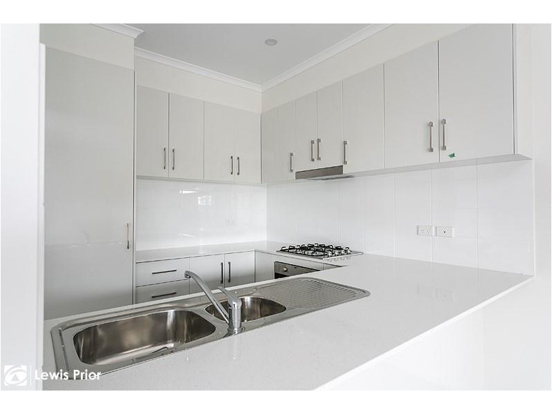 2b Greenasche Grove, Seacombe Gardens SA 5047