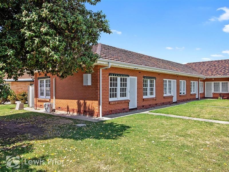 1/10 Golflands Terrace, Glenelg North SA 5045