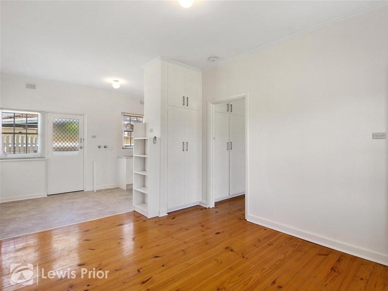 1/10 Golflands Terrace, Glenelg North SA 5045