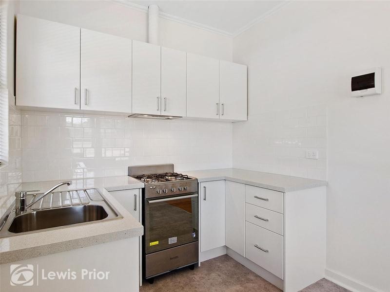 1/10 Golflands Terrace, Glenelg North SA 5045