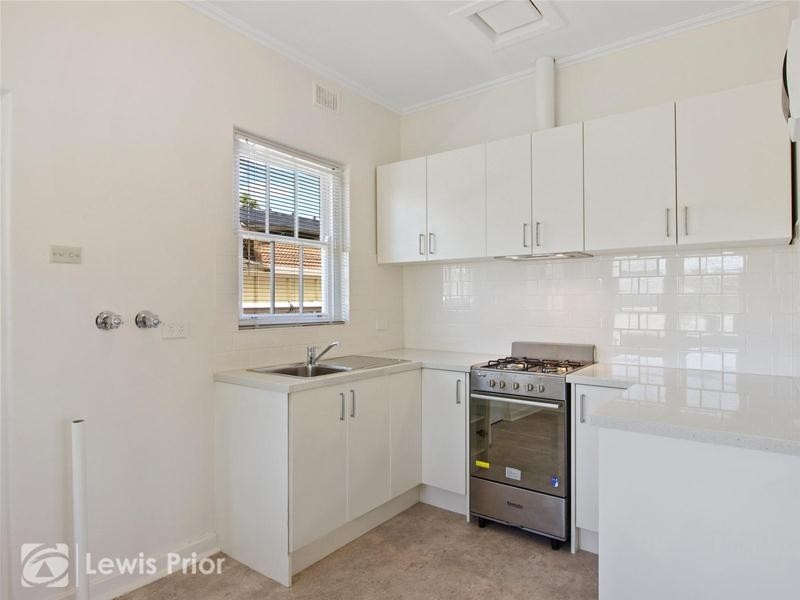 1/10 Golflands Terrace, Glenelg North SA 5045