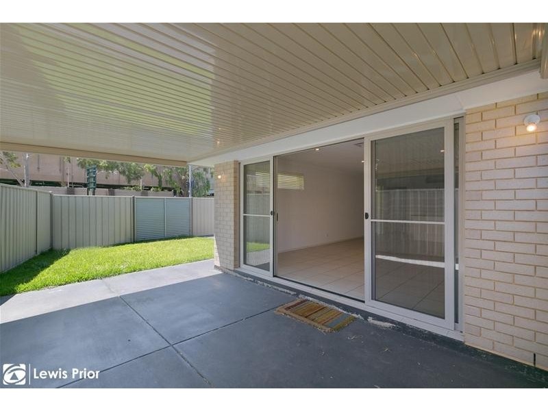 2c Carbnet Place, Seacombe Gardens SA 5047