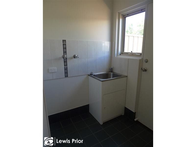 3b Kingston Avenue, Seacombe Gardens SA 5047