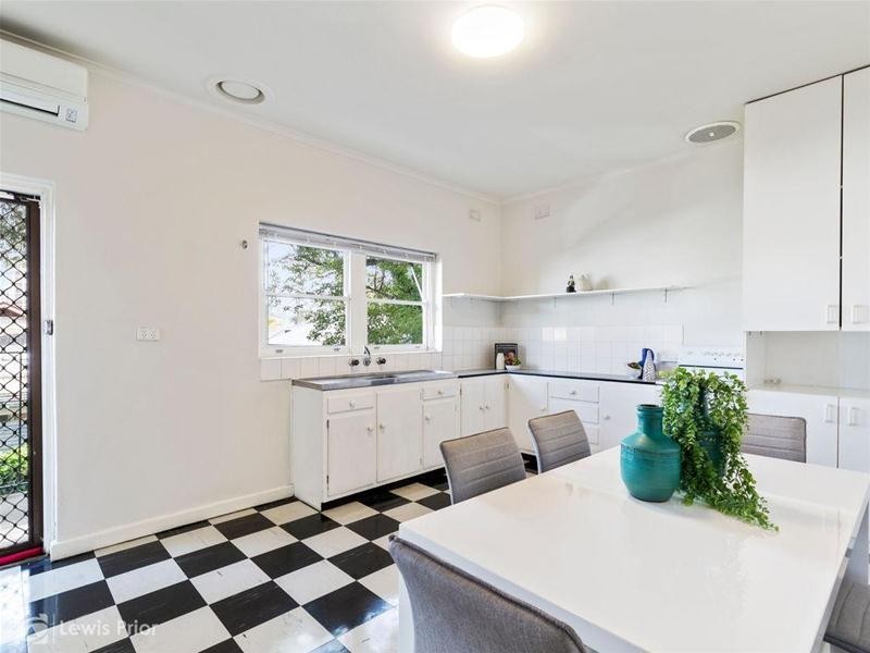 8/55 Gordon Street, Glenelg SA 5045