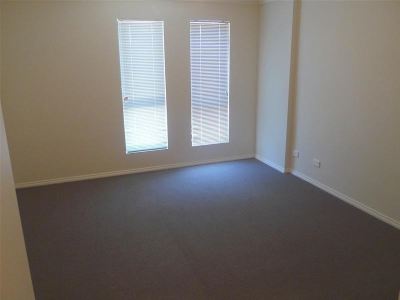 6B Kingston Avenue, Seacombe Gardens SA 5047