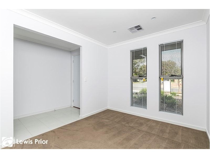 55 Kingston Avenue, Seacombe Gardens SA 5047