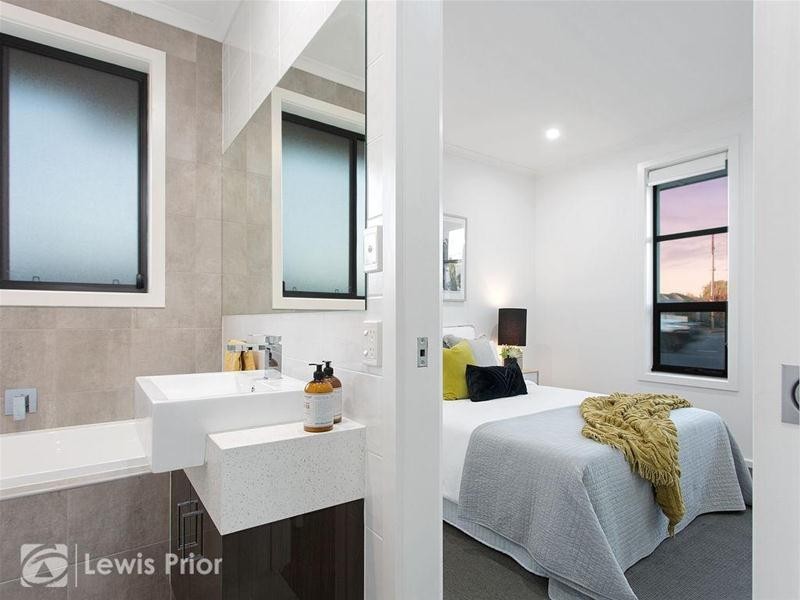 15A Chitral Terrace, South Plympton SA 5038