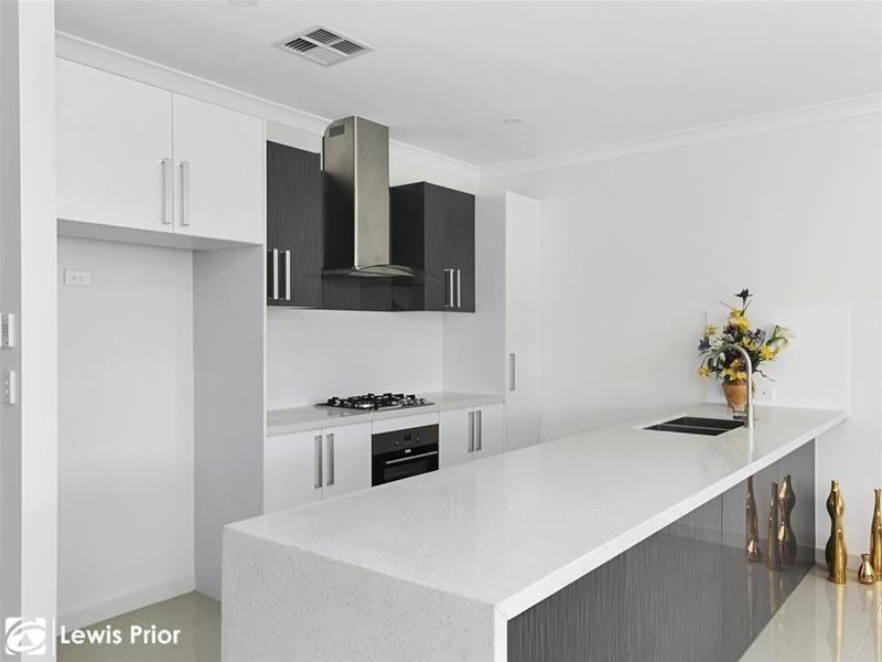 5a Quintus Terrace, Dover Gardens SA 5048