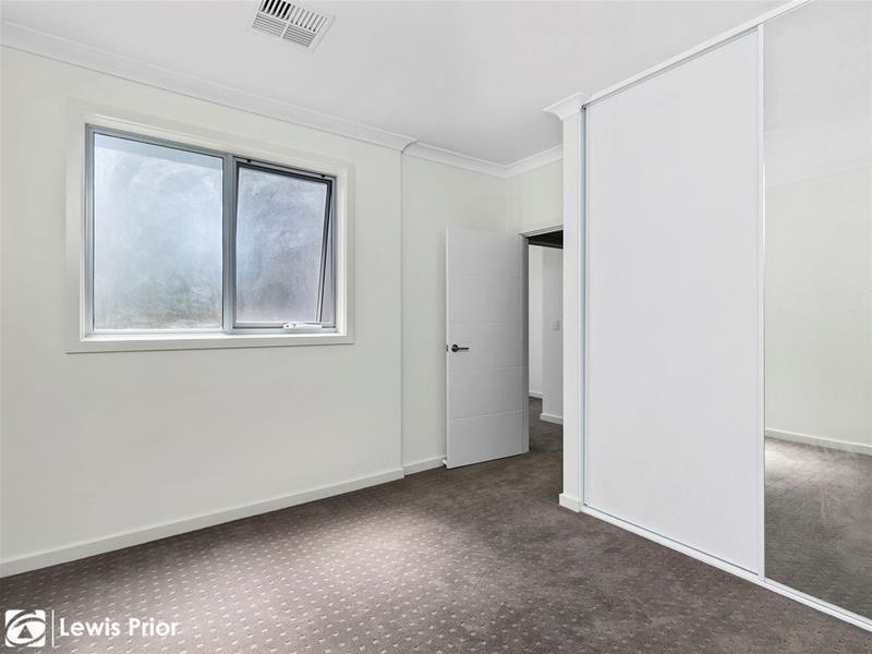 5a Quintus Terrace, Dover Gardens SA 5048