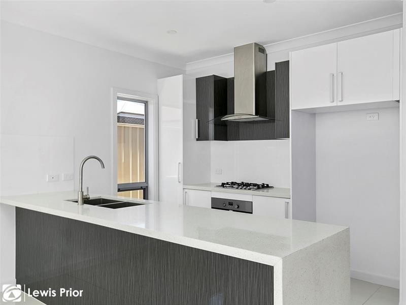 5a Quintus Terrace, Dover Gardens SA 5048