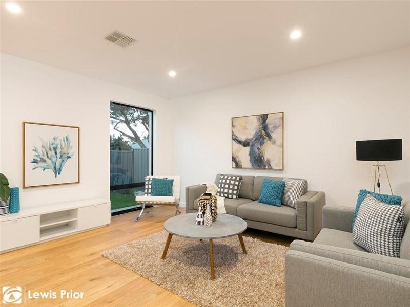 18 Wendover Walk, Glengowrie SA 5044