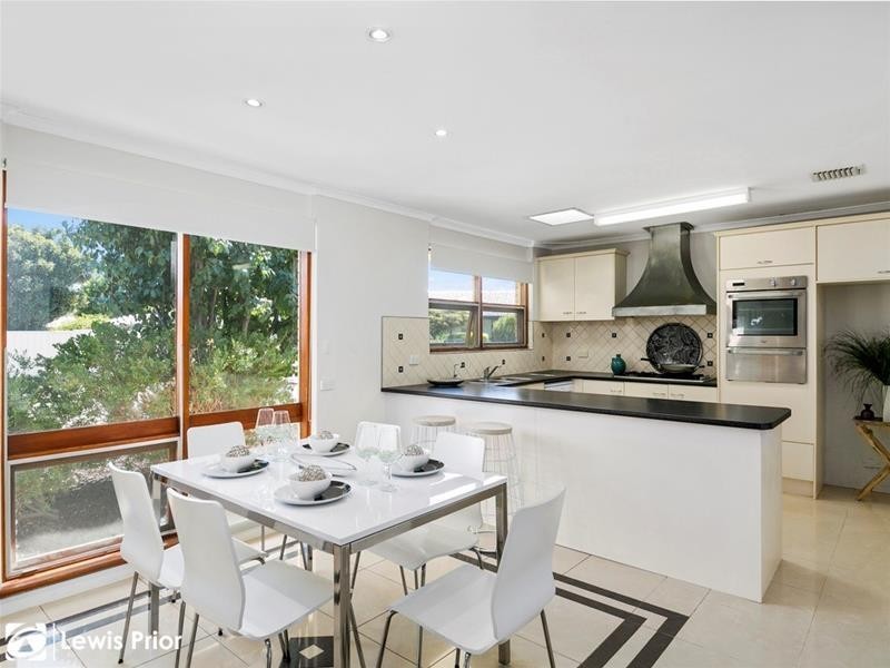 27 Johnstone Road, Oaklands Park SA 5046