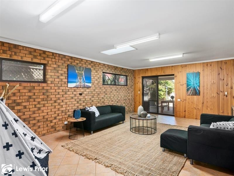 27 Johnstone Road, Oaklands Park SA 5046