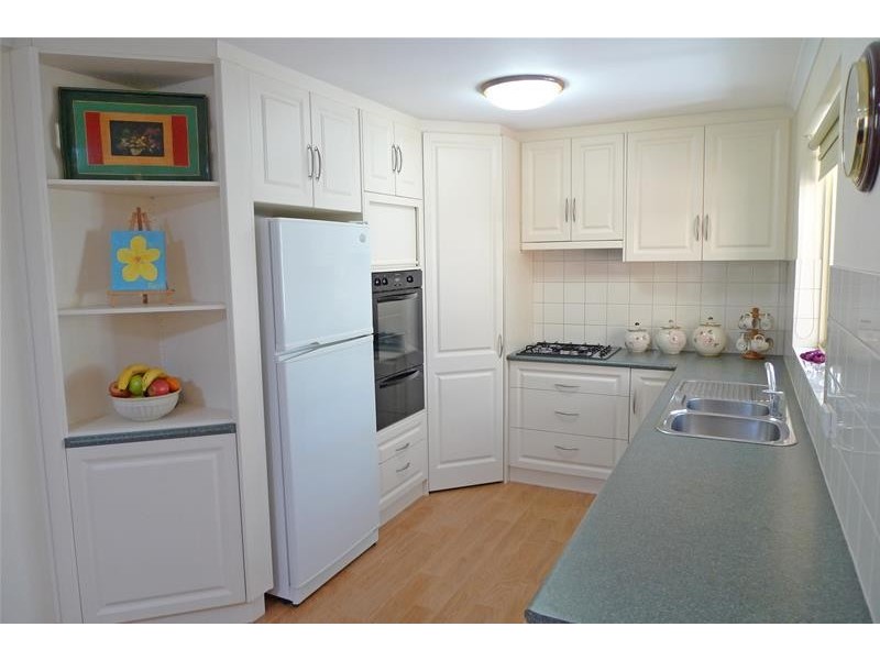 21 Osmanli Drive, Hallett Cove SA 5158