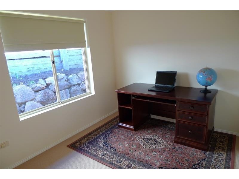 21 Osmanli Drive, Hallett Cove SA 5158