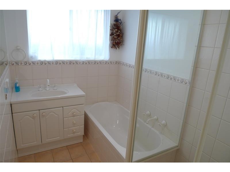 21 Osmanli Drive, Hallett Cove SA 5158