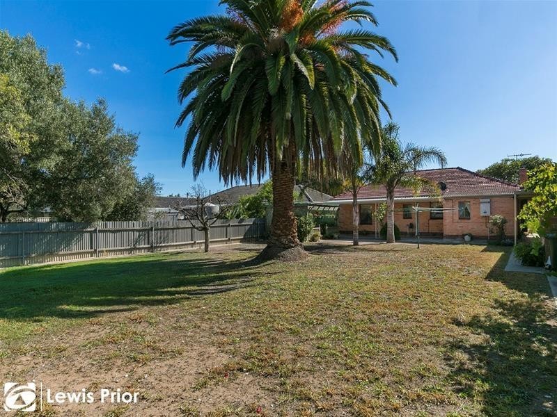 32 Nunyah Avenue, Park Holme SA 5043