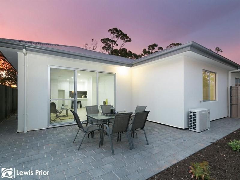 2c Crozier Terrace, Oaklands Park SA 5046