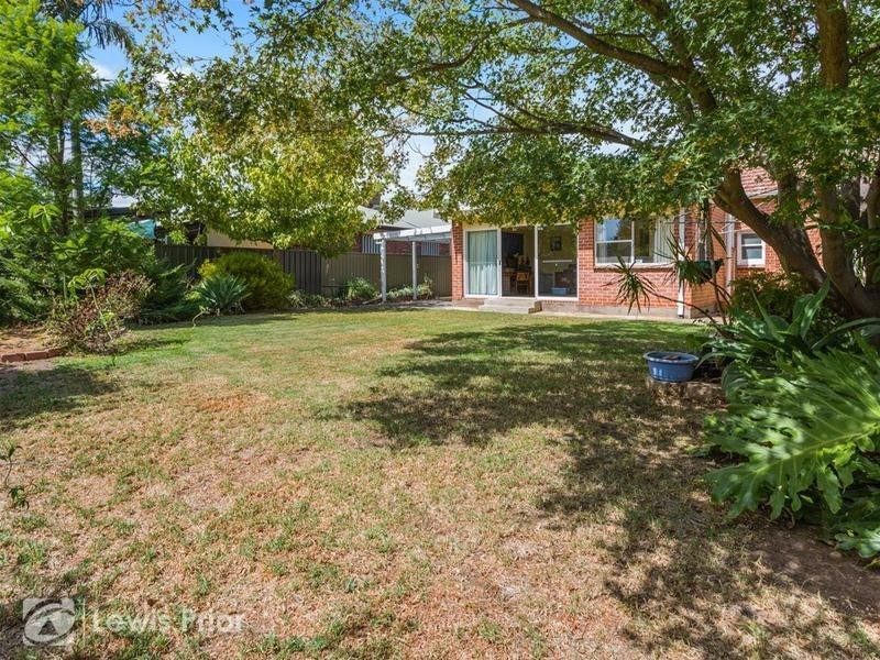 58 The Grove, Lower Mitcham SA 5062