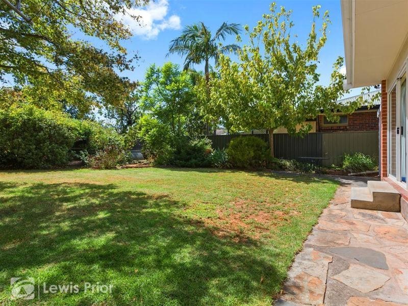 58 The Grove, Lower Mitcham SA 5062