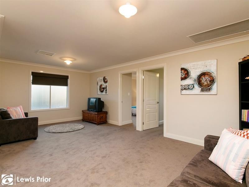 9/8 Cinnamon Way, Aberfoyle Park SA 5159