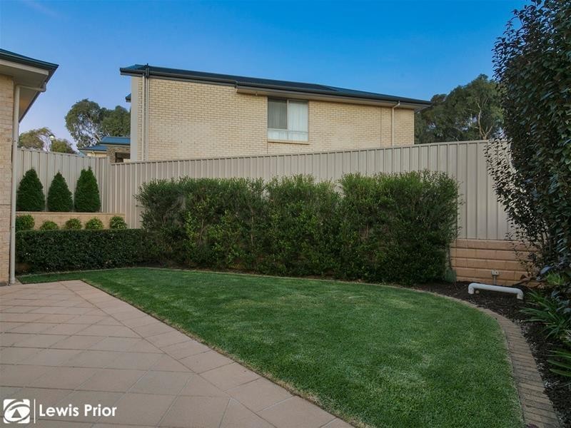 9/8 Cinnamon Way, Aberfoyle Park SA 5159