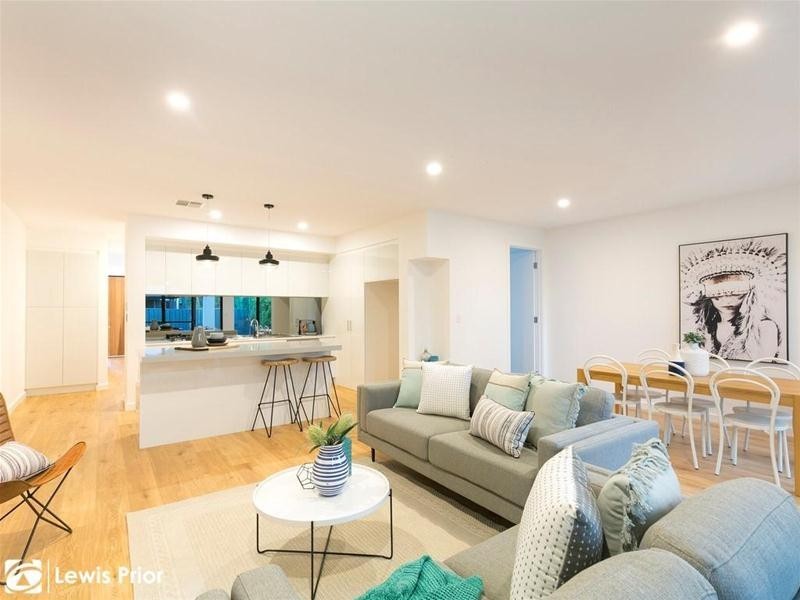 14 Wendover Walk, Glengowrie SA 5044