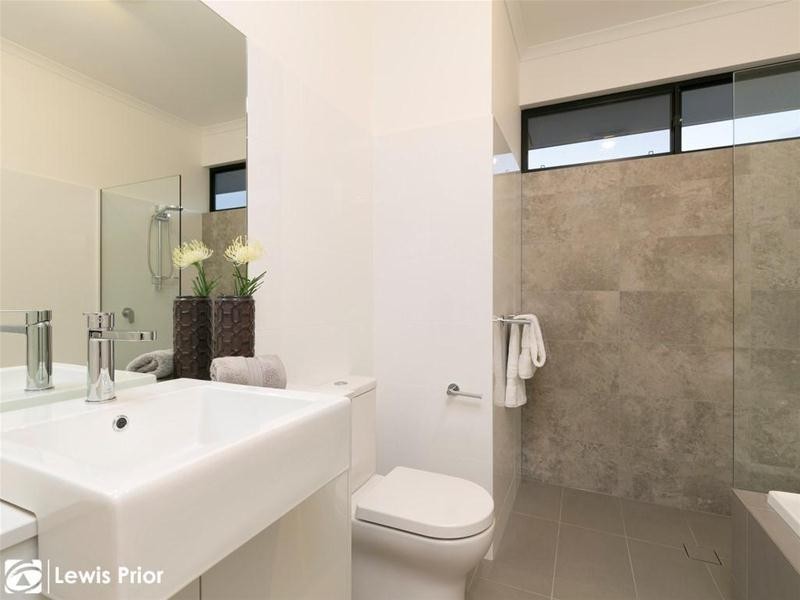 14 Wendover Walk, Glengowrie SA 5044